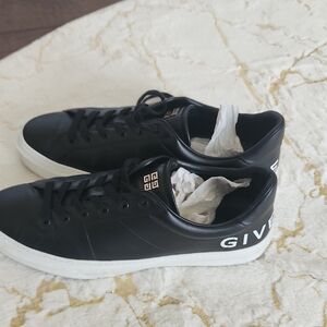 Givenchy Black and White Minimalist Sneakers